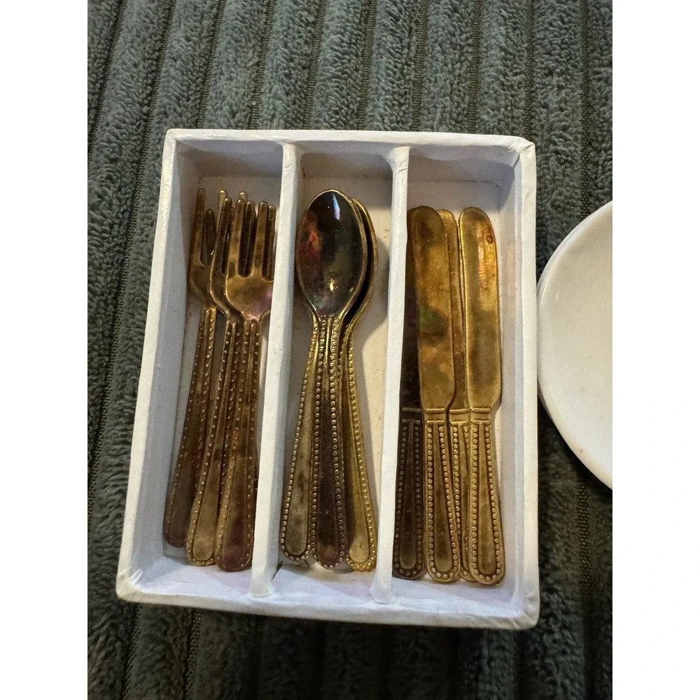 Miniature Plates‎ & Metal Flatware Sets 15pc Lot Dollhouse Size USA & China